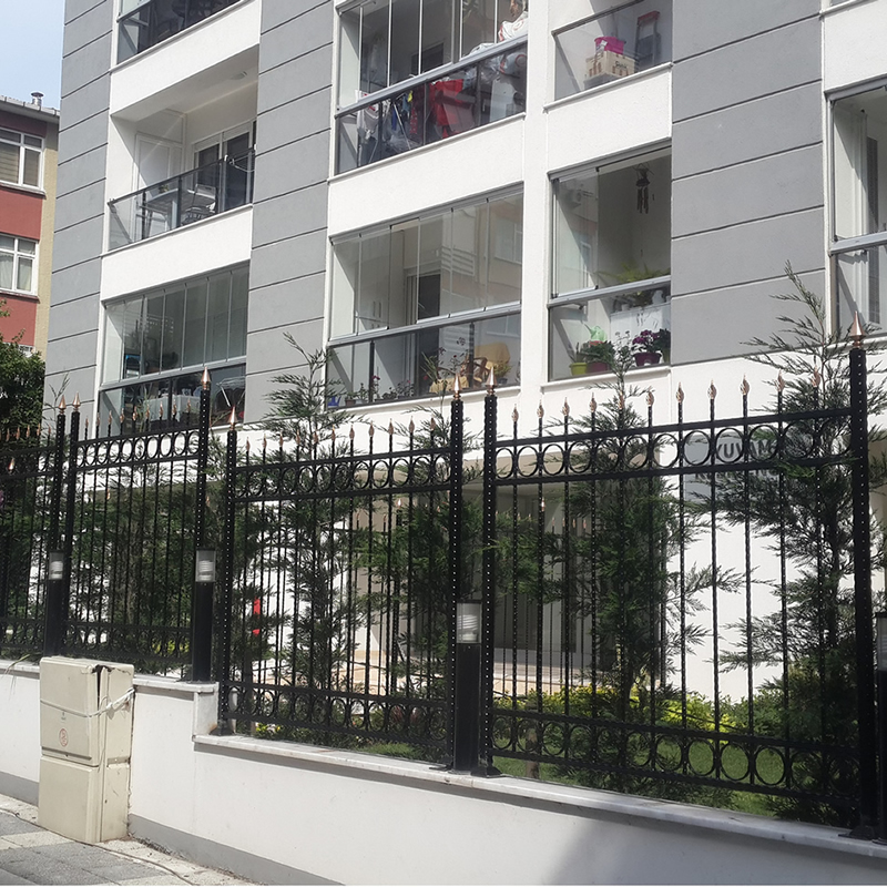 Nevon Ferforje Uygulamaları - Ferforje Demir, Bina Giriş Kapısı, Bahçe Kapısı, Garaj Kapısı, Balkon Korkuluk, Duvar Üstü Korkuluk, Ferforje Mimarisi