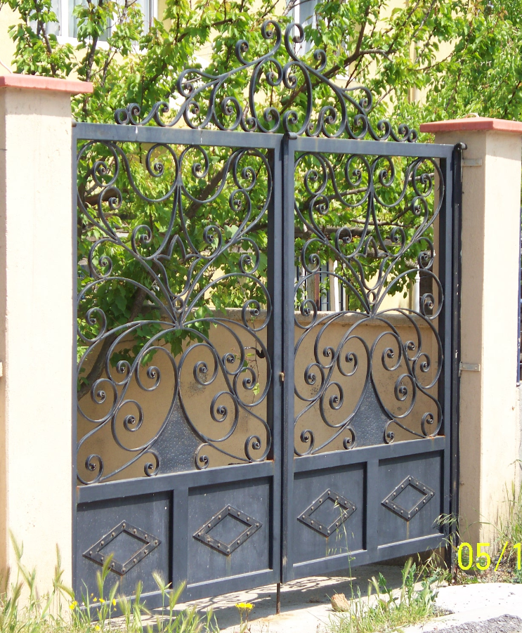 Nevon Ferforje Bahçe Kapısı, Raylı Kapı, Garaj Kapısı, Bina Giriş Kapısı