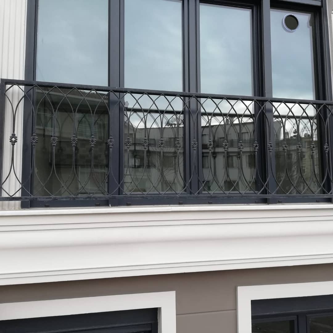 Nevon Ferforje Balkon Korkuluk