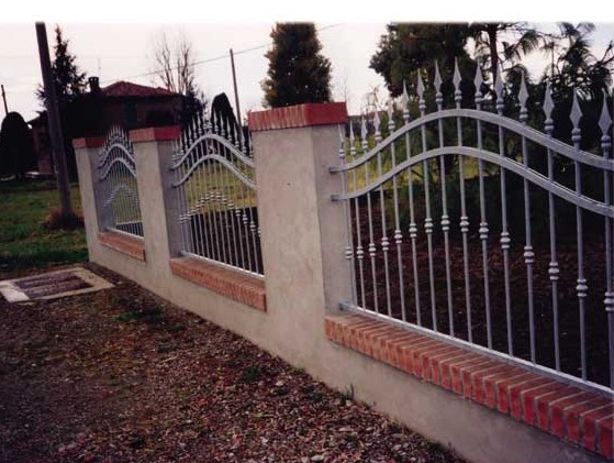 Nevon Ferforje Duvar Üstü Korkuluk