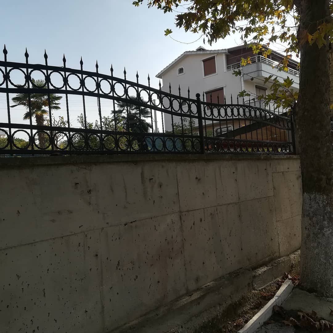 Nevon Ferforje Duvar Üstü Korkuluk