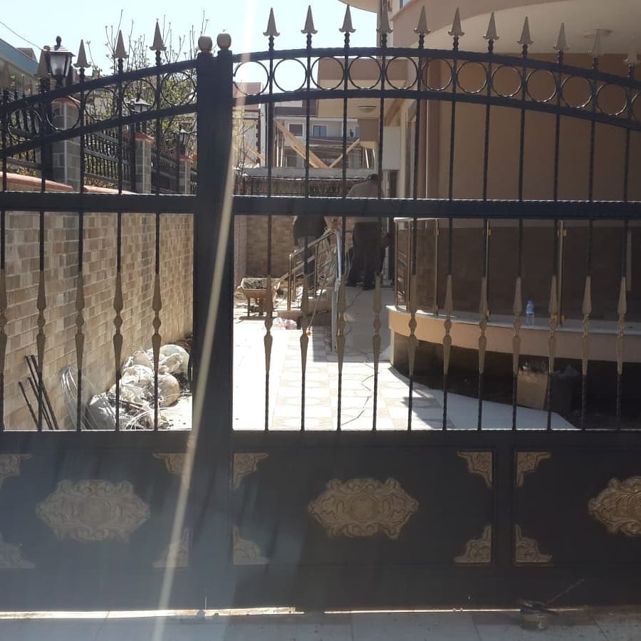 Nevon Ferforje Raylı Kapı